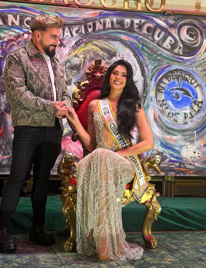 Miss Cuba Intercontinental — Stage